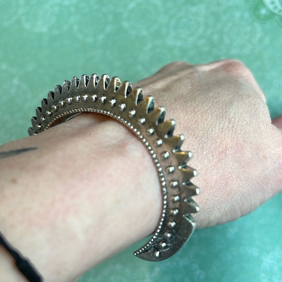 LUCKY BRAND🌟Silver Spike Cuff Bracelet - Picture 6 of 6